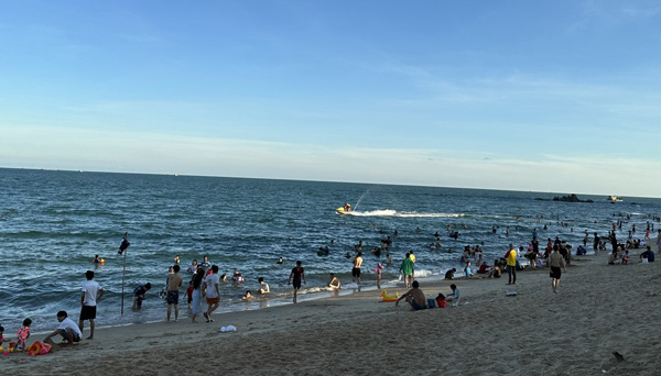 Bãi biển Oceanami